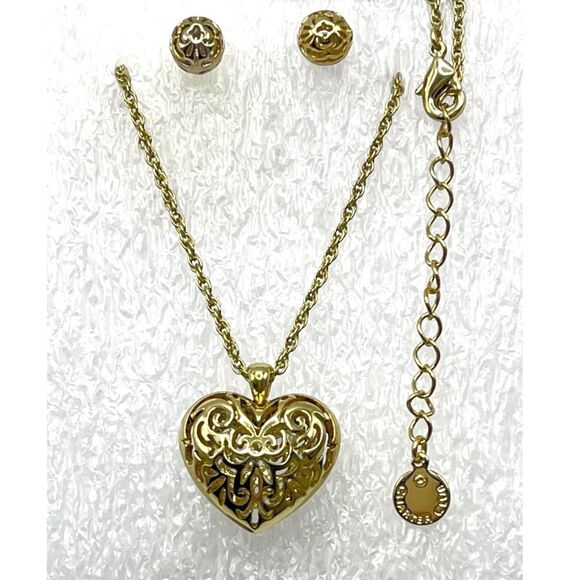 Charter Club Openwork Heart Necklace Earrings Gold Tone Puffy Scrollwork Studs - Picture 8 of 8